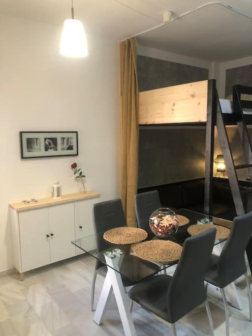 Sevilla San Bernardo Apartamento Bagian luar foto