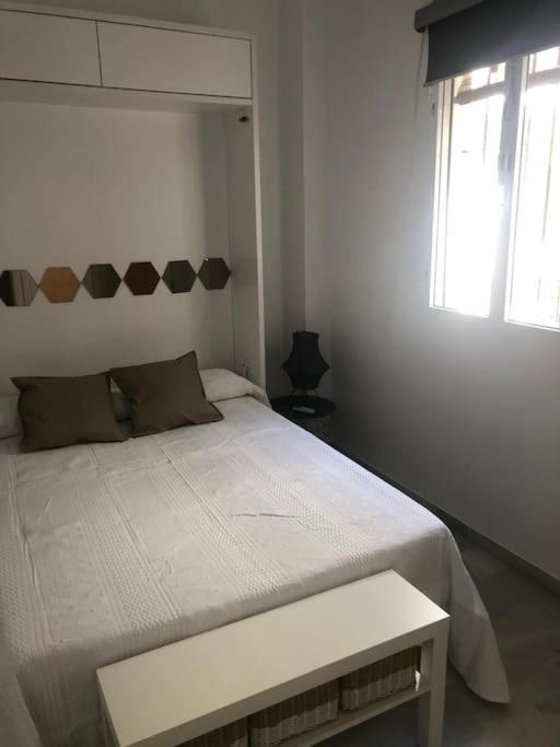 Sevilla San Bernardo Apartamento Bagian luar foto